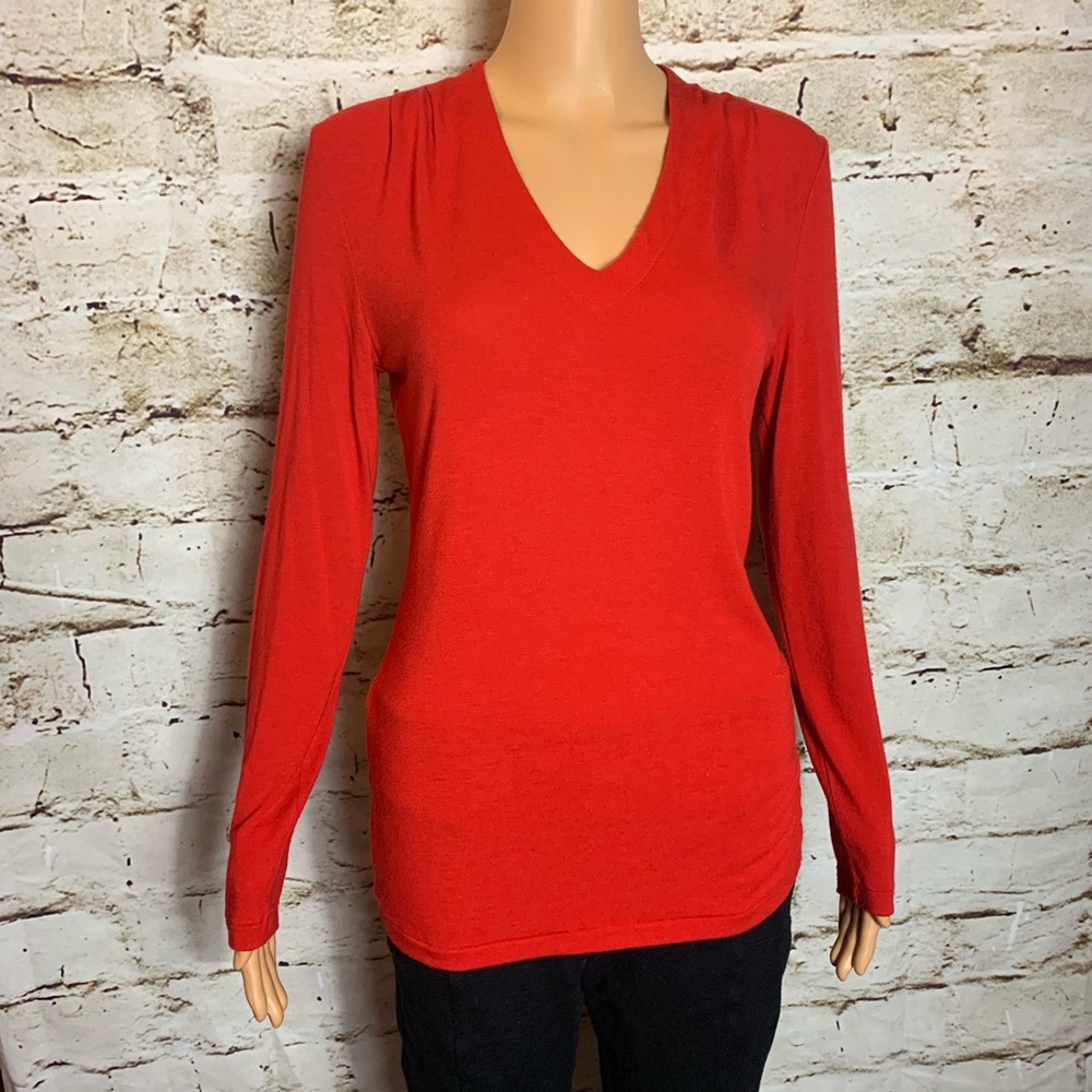 Banana Republic V-Neck Long Sleeve Shirt - Picture 6 of 6